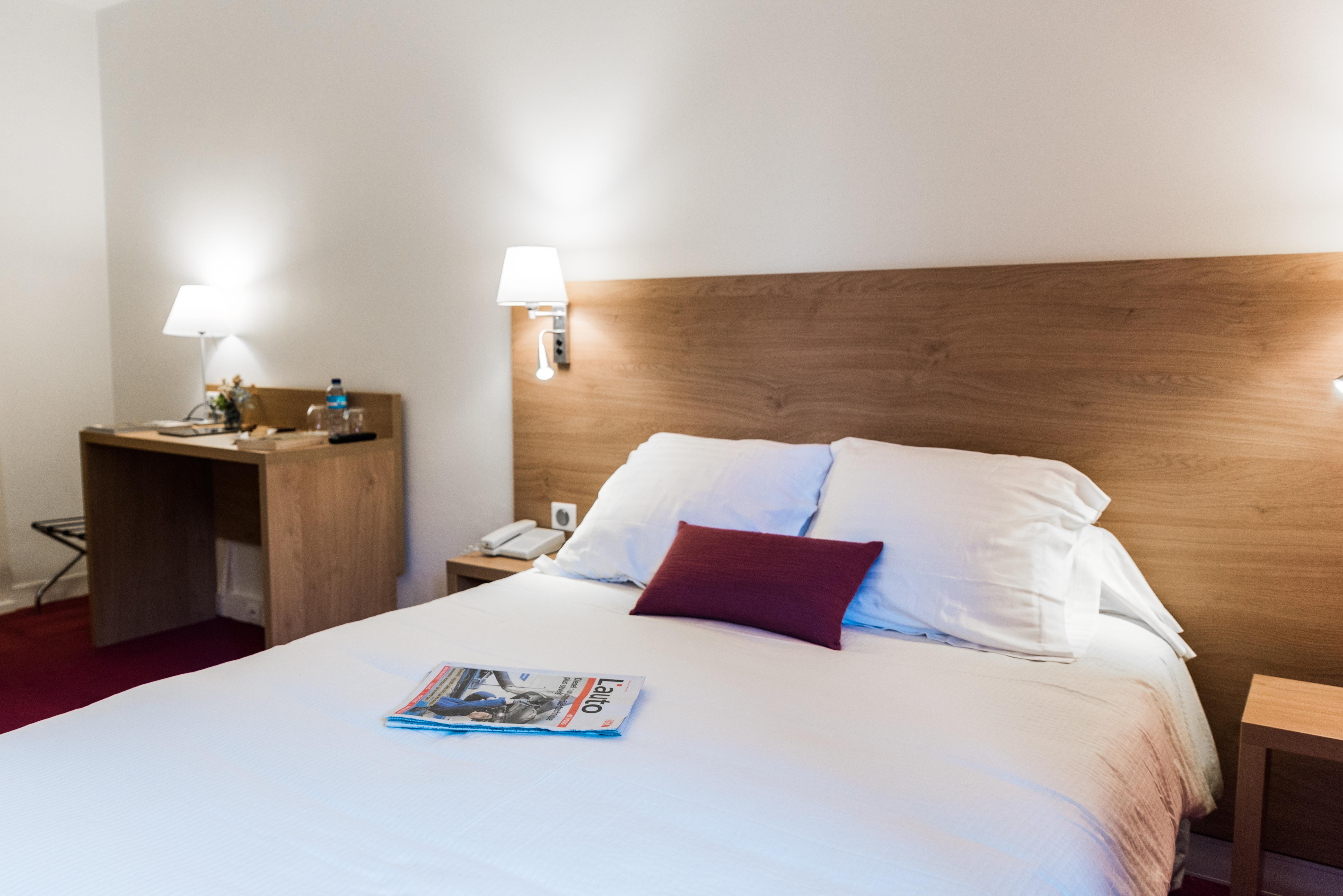 Logis Ar Milin Hotel Chateaubourg  Ngoại thất bức ảnh